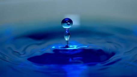 Blue droplet wallpaper