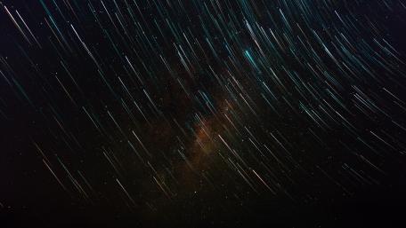 Dazzling star trails wallpaper