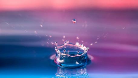 Splash of Serenity wallpaper