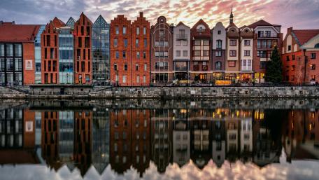 Gdansk reflection in Motława River, Poland wallpaper