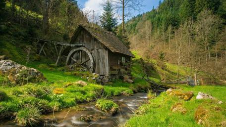 Old mill in the Black Forest (Reichenbach, Germany) wallpaper