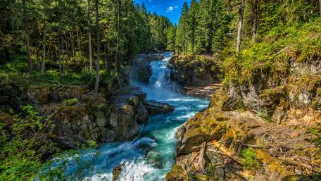 Silver Falls wallpaper