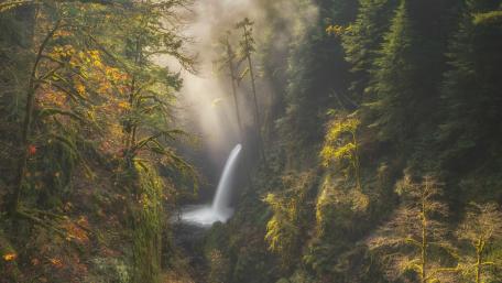 Metlako Falls (Columbia River Gorge) wallpaper