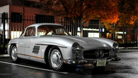 Mercedes-Benz 300 SL wallpaper
