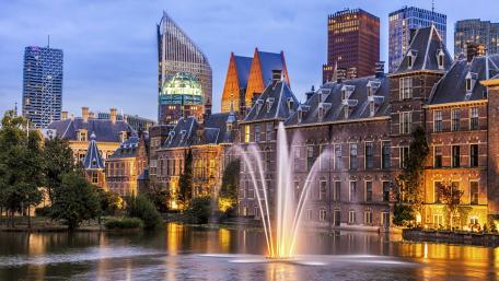 Binnenhof wallpaper