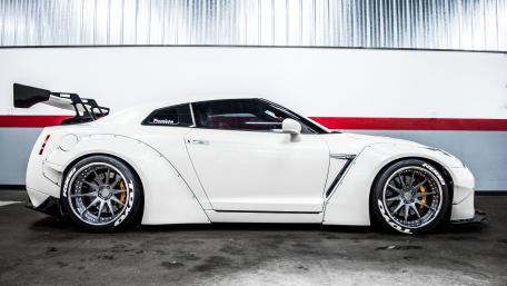 Nissan GTR R35 wallpaper