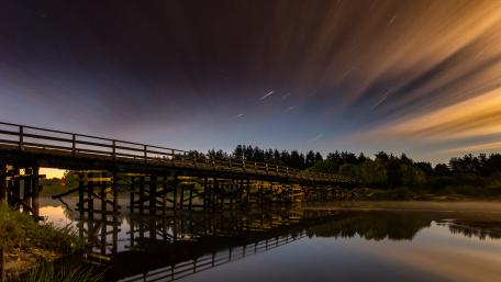 Bridge over Pra River wallpaper