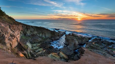Morning Glow by the Ocean Cliffs wallpaper