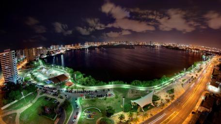 State of the Jansen Lake Park at night wallpaper