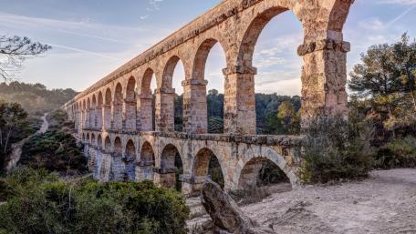 Ferreres Aqueduct (Pont del Diable, Devil's Bridge) wallpaper