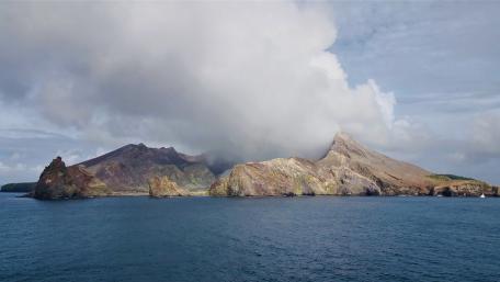 White Island (Whakaari) wallpaper