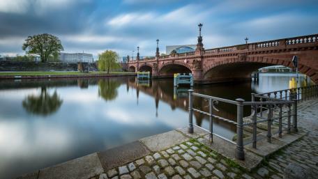 Moltke Bridge (Moltkebrücke) wallpaper