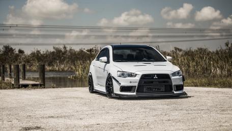 Mitsubishi Lancer Evo X wallpaper