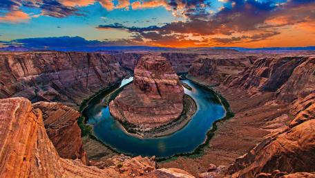Horseshoe Bend wallpaper