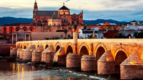 Roman Bridge and The Great Mosque of Cordoba wallpaper