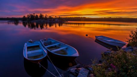 Orange sunset reflection wallpaper