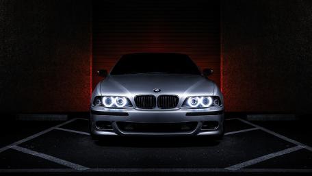 BMW 5 Series (E39) wallpaper