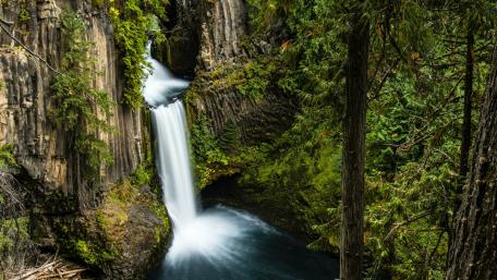 Toketee Falls wallpaper