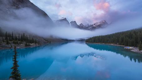 Moraine Lake - Valley of the Ten Peaks wallpaper