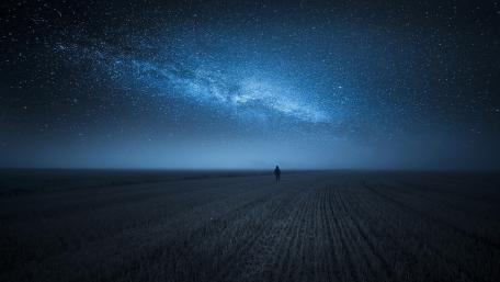 Walking in the night wallpaper