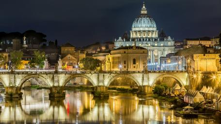 St. Angelo Bridge and the Saint Peter Basilica wallpaper