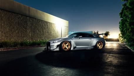 Nissan GT-R wallpaper