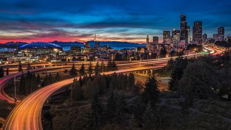 Vibrant City Lights at Dusk wallpaper