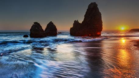 Rodeo Beach, Sausalito, CA wallpaper