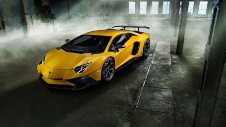 Yellow Lamborghini Aventador wallpaper