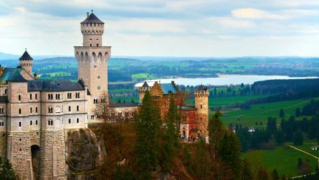 Neuschwanstein Castle (Germany) wallpaper