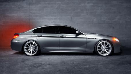 Sleek BMW 6 Series in Stunning Silver Finish wallpaper