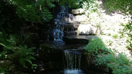 Waterfall in the Botanical Garden wallpaper