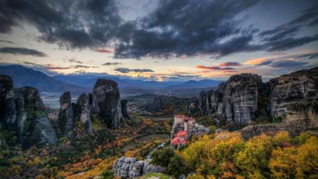 Monastery of the Holy Trinity wallpaper