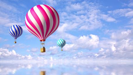 Floating in a Dreamy Sky wallpaper