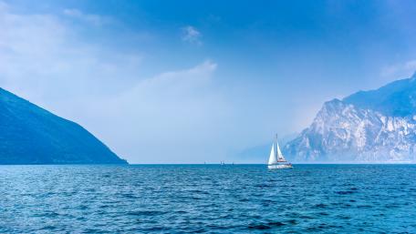 Lake Garda wallpaper