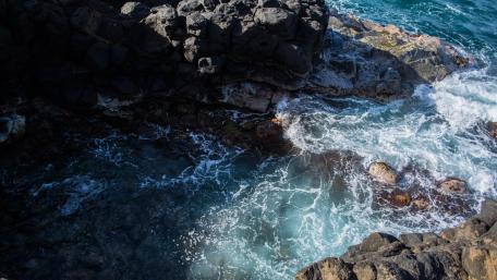 Rocky coastline wallpaper