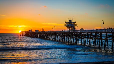 San Clemente Pier during sunset wallpaper