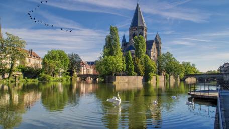 Beautiful Temple Surrounded by Tranquility in Strasbourg wallpaper