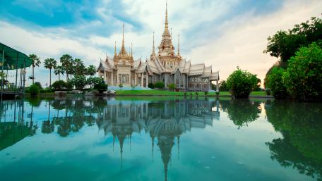 Mahawiharn Temple (Thailand) wallpaper
