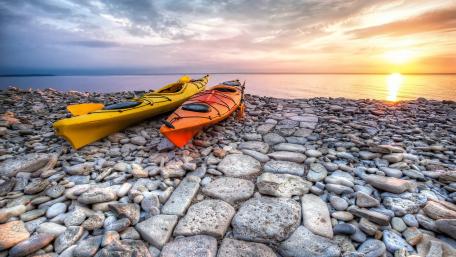 Kayaks wallpaper