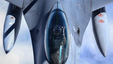 F-16 Fighting Falcon wallpaper