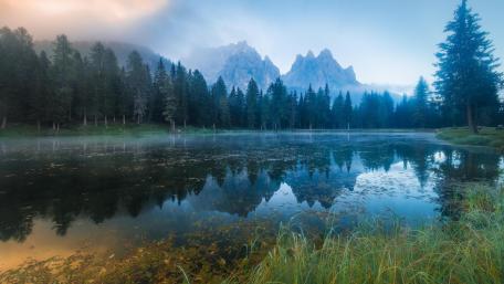 Misty reflection wallpaper