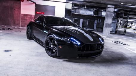 Aston Martin Virage wallpaper