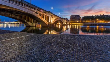 Pont Wilson wallpaper