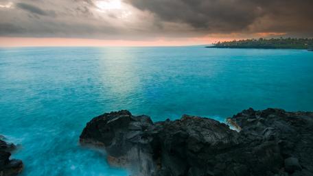 Hawaiian ocean landscape wallpaper