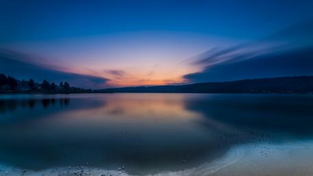 Blue hour photograph wallpaper