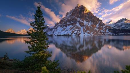Bow Lake (Canada) wallpaper