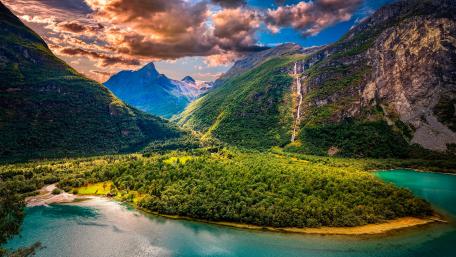 Lovatnet (Norway) wallpaper