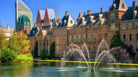 Binnenhof Palace wallpaper