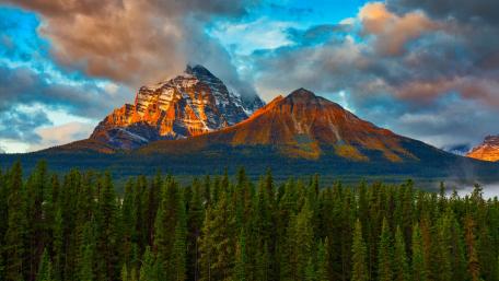 Mount Temple (Banff National Park) wallpaper
